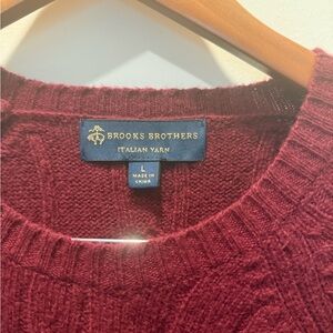 Brooks Brothers Maroon sweater Italian Yarn size Large 100% Lambs wool